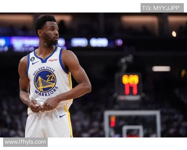 勇士与热火常规赛精彩对决回顾及赛季展望分析